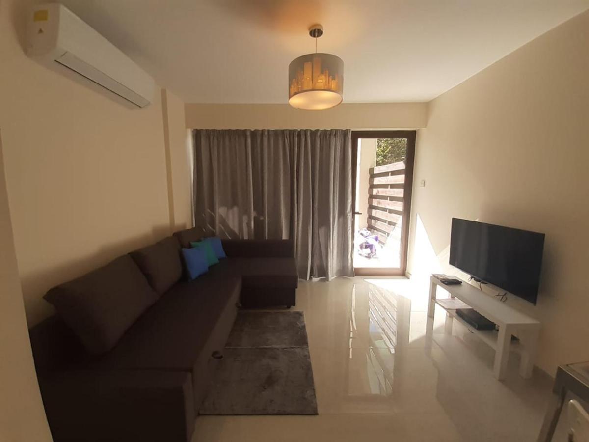 Galatex Beach Apartment Limassol Exterior foto
